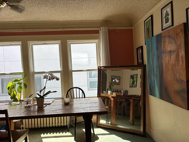 4333 Phinney Ave N #DECK — Photo 1