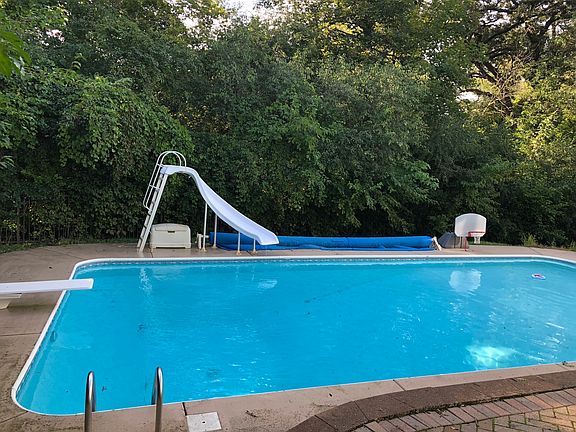 4th image of 25050 W Megan Ct
