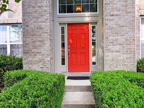2nd image of 9326 Windrift Way