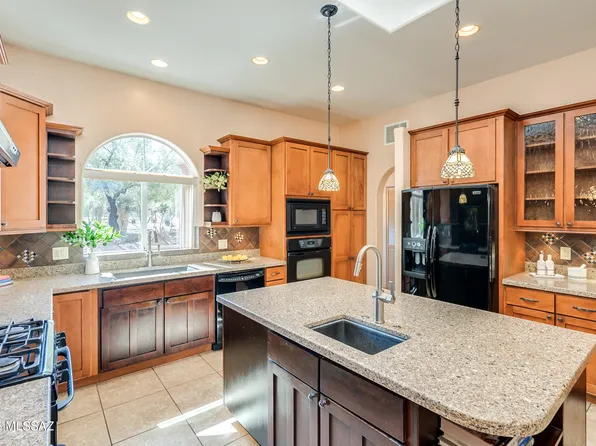 6521 E Marta Hillgrove, Tucson, AZ 85710