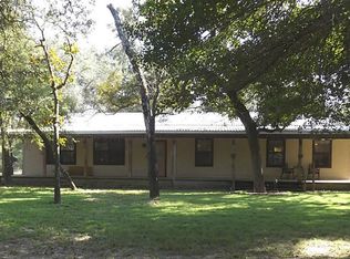 1024 Big Buck Rd, Weimar, TX 78962