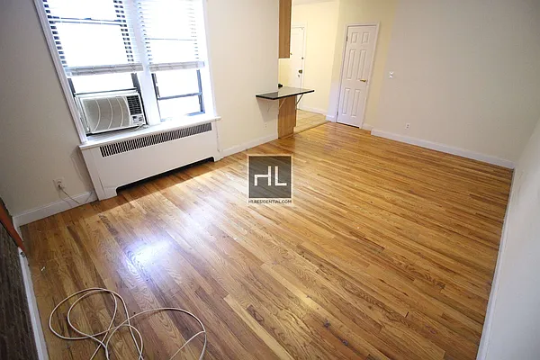 Rented by Highline Residential | media 85