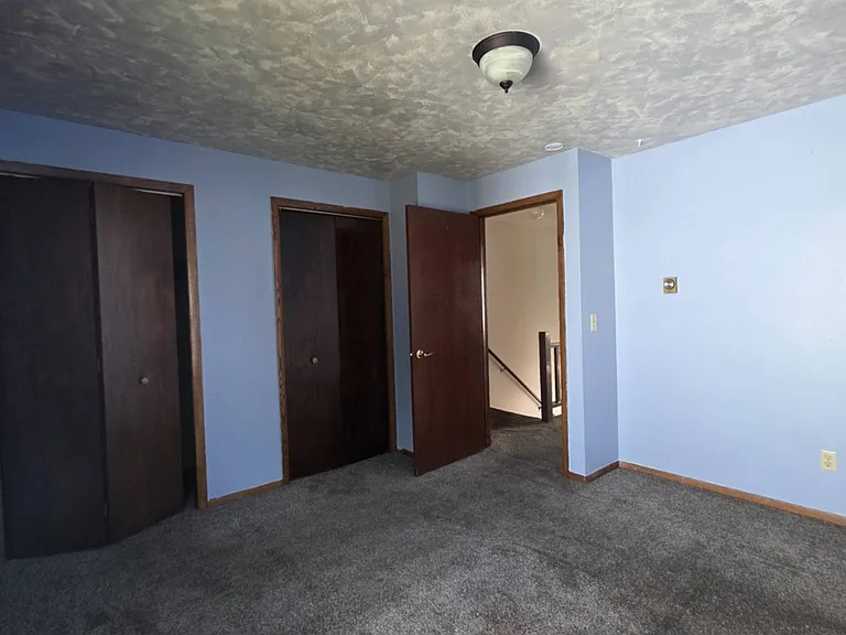 215 Clairmont Ct #C — Photo 3