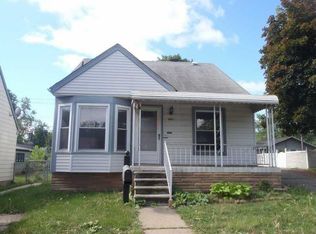 2023 Old Goddard Rd, Lincoln Park, MI 48146