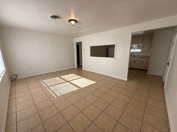 3rd image of 2076 N Kepler Rd