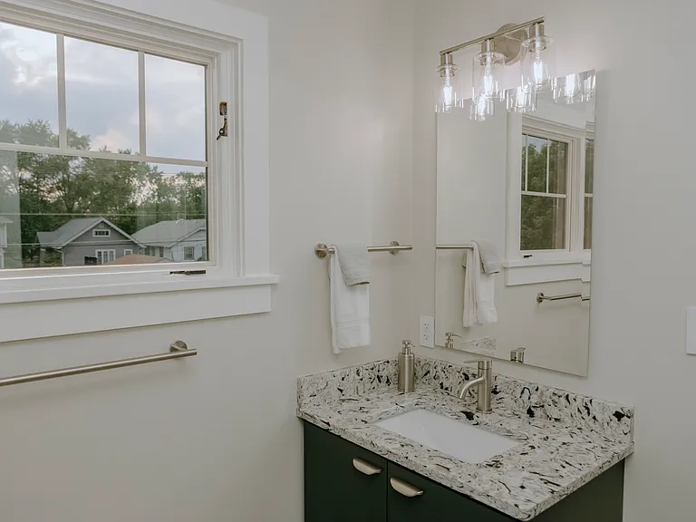 608 N Emerson Ave — Photo 33