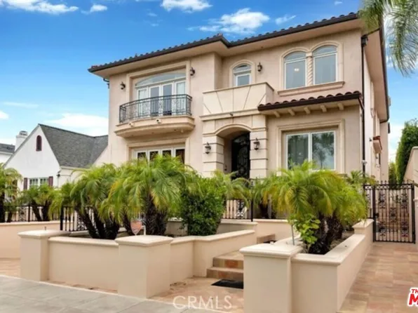 10517 Blythe Ave, Los Angeles, CA 90064