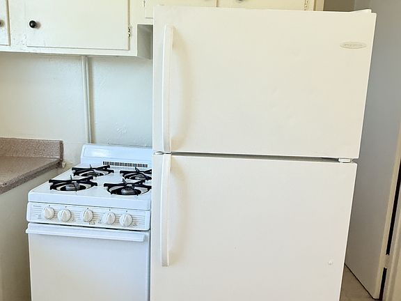 4th image of 240 W Sahuaro St #11314321