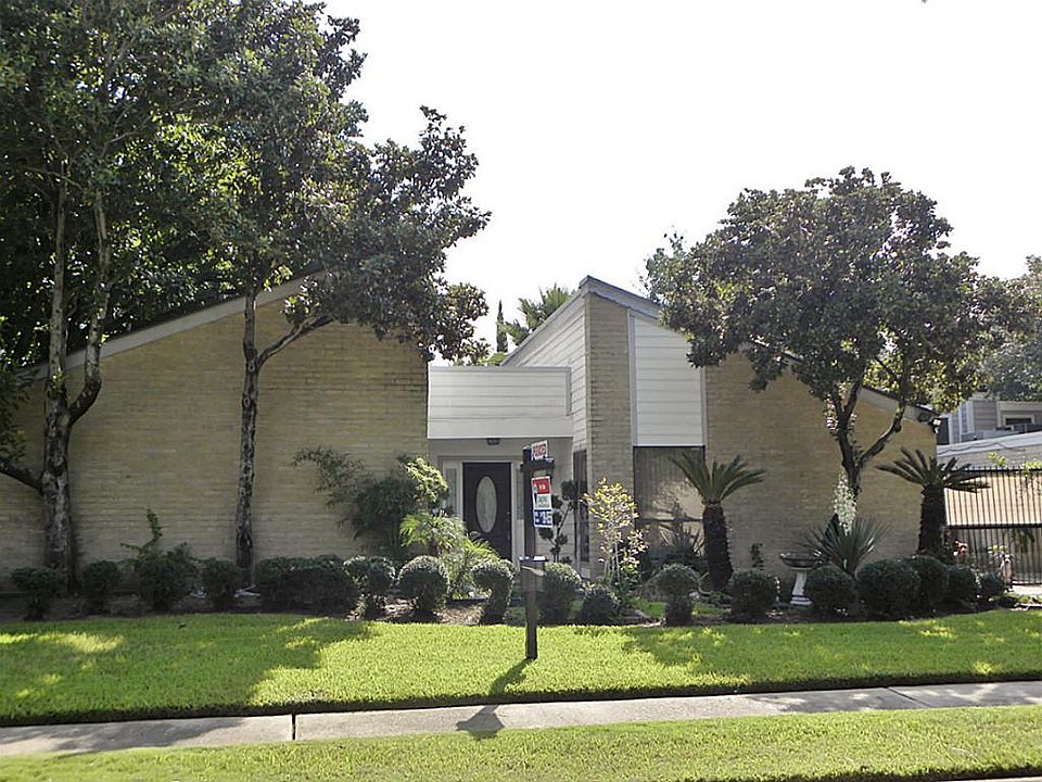1st image of 10723 Villa Lea Ln