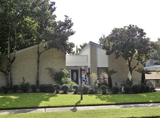 10723 Villa Lea Ln, Houston, TX 77071