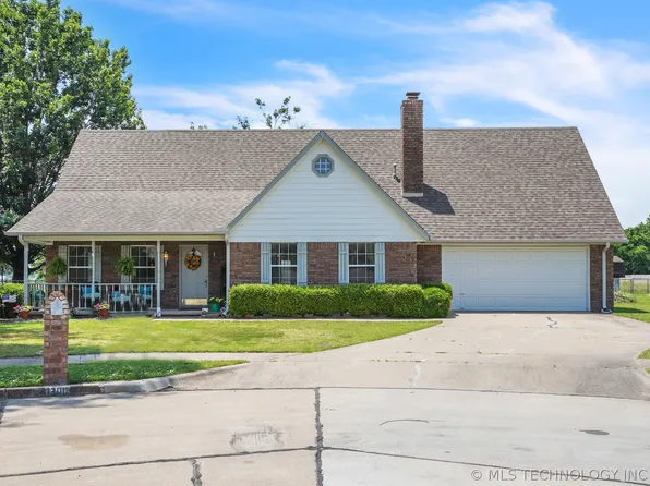 1200 SE 18th St, Pryor, OK 74361