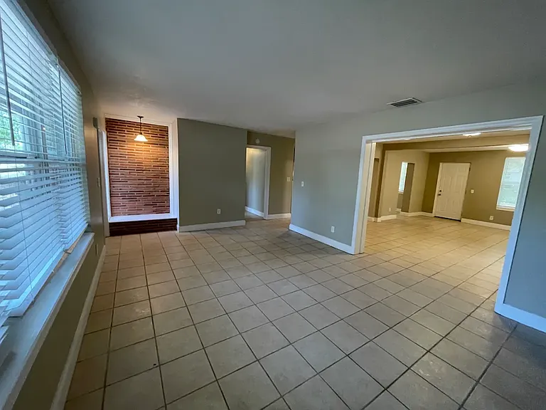 108 Glen Ridge Ave — Photo 8