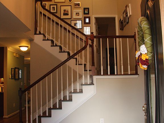 Two story foyer