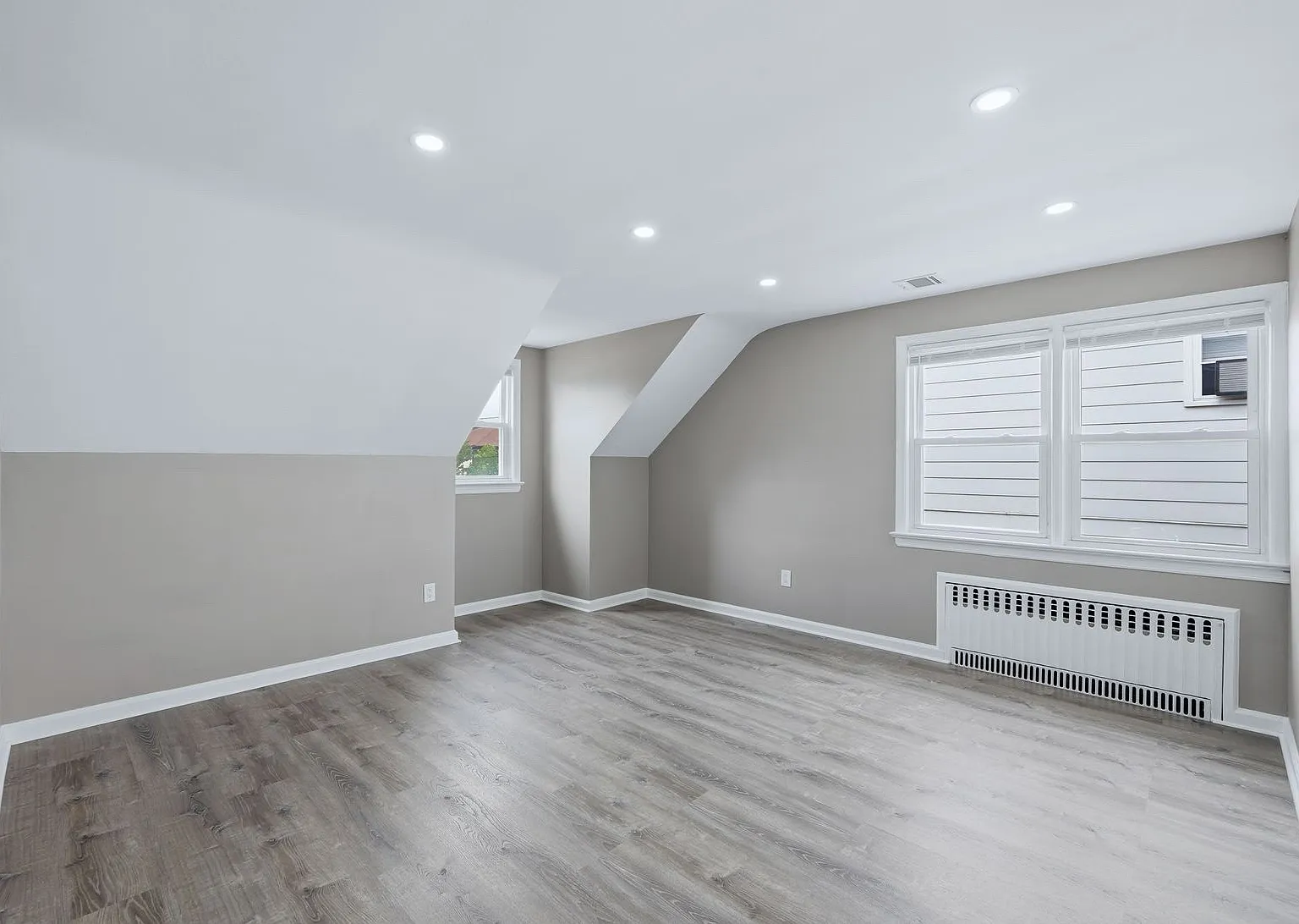 2 bed, $2,500 — Photo 3