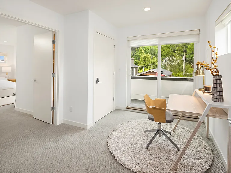 office off of master bedroom
