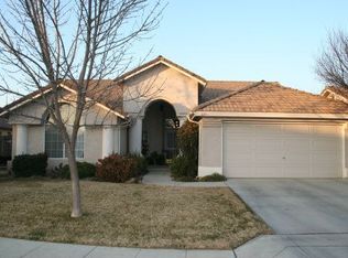 5358 W Fallbrook Ave, Fresno, CA 93722