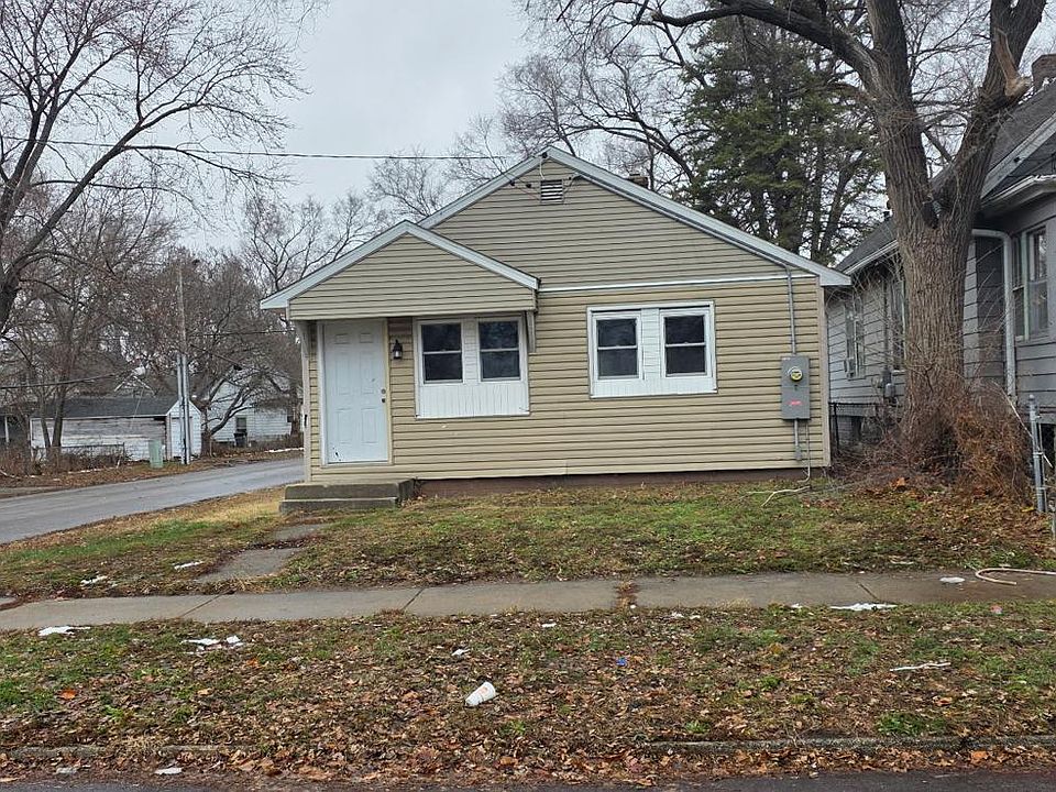 1st image of 2217 W Marquette St