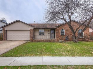 9632 E 26th St, Tulsa, OK 74129