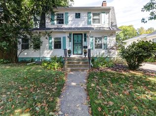 1108 W Daniel St, Champaign, IL 61821