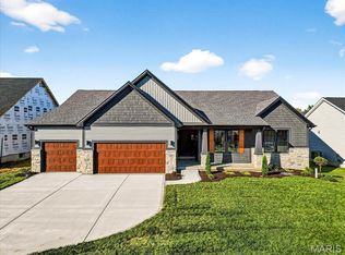109 Royal Troon Dr, Dardenne Prairie, MO 63368