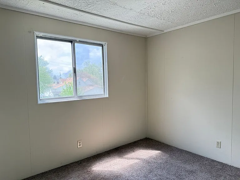 805 S Walnut St #A — Photo 10