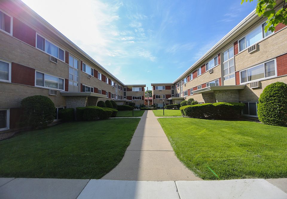 1st image of 6823 W Raven St Unit 1H