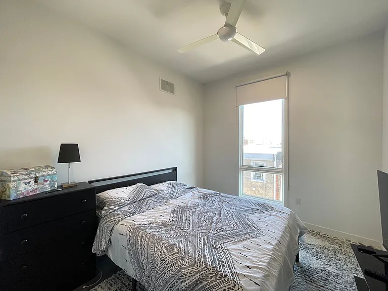 2559 Amber - Residential — Photo 18