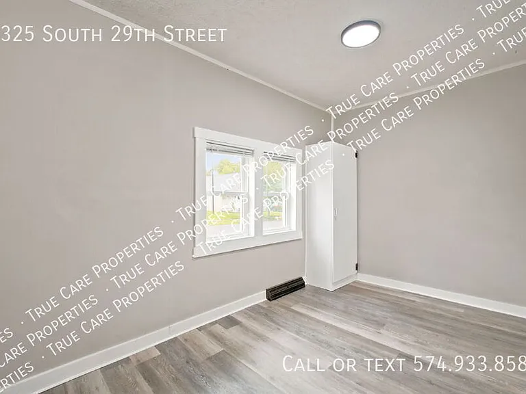 1325 S 29th St — Photo 8