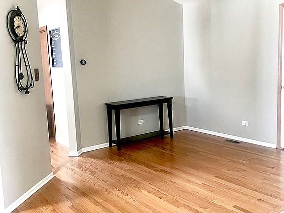4th image of 1591 Talon Dr
