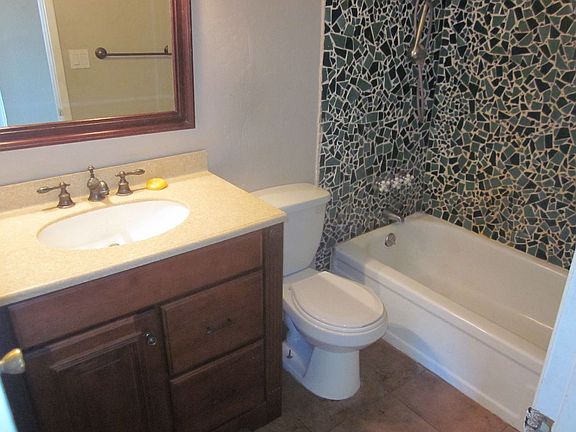 Bathroom_1