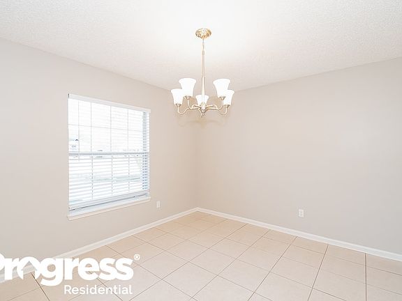 5th image of 3717 Woodbriar Dr