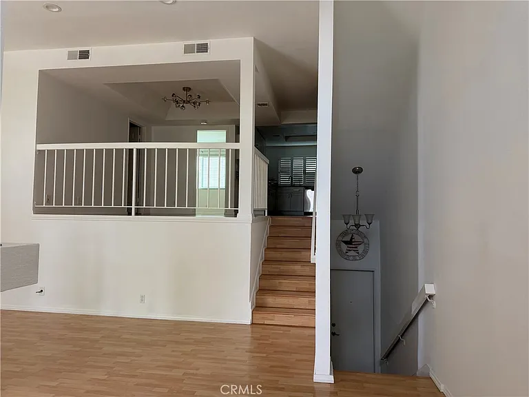 8522 Village Ln — Photo 7