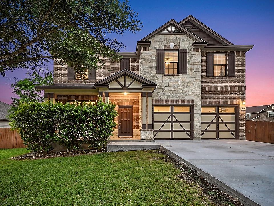 1st image of 380 Apricot Dr