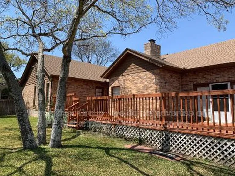 1602 Eagle Point — Photo 21