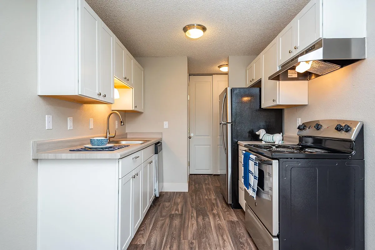 Oak Grove Kitchen - Oak Grove