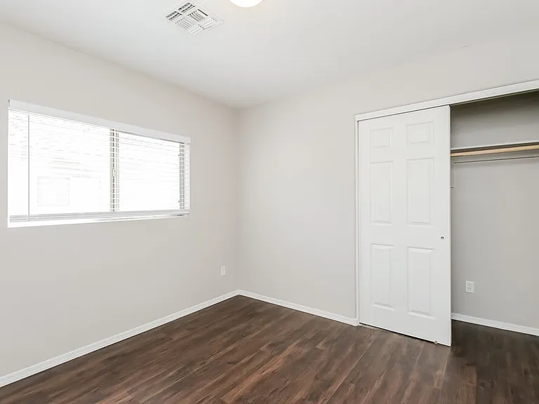 8528 E Desert Ln — Photo 12