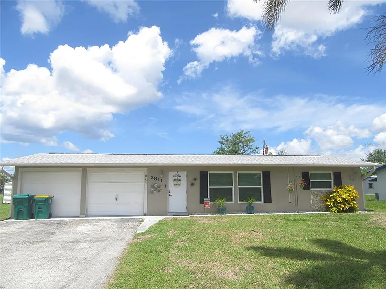 2811 Poinciana Ct — Photo 1