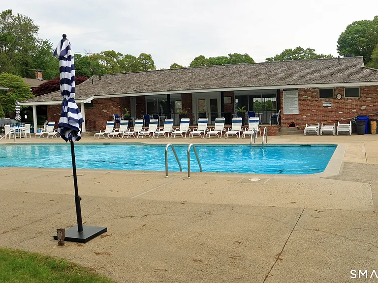106 Southport Woods Dr #106 — Photo 13