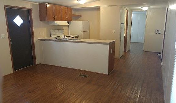 3rd image of 1612 Wildwood St