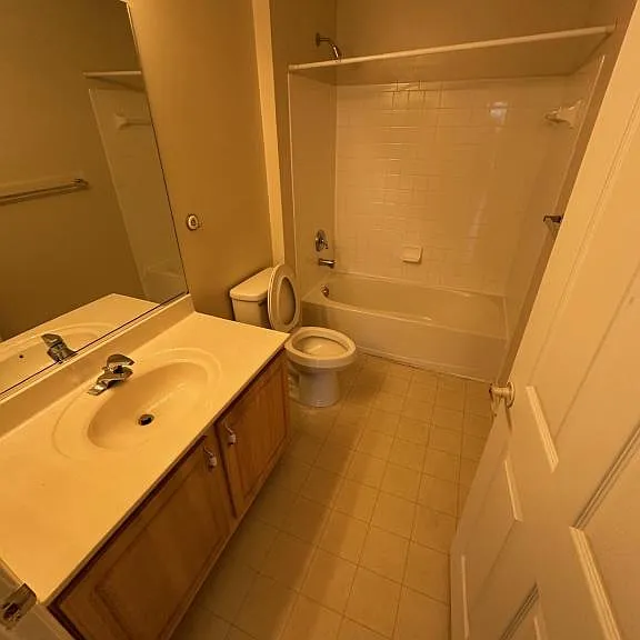 45512 Westmeath Way #B31 — Photo 5