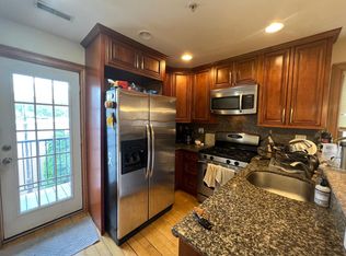 93 Gore St #2, Cambridge, MA 02141