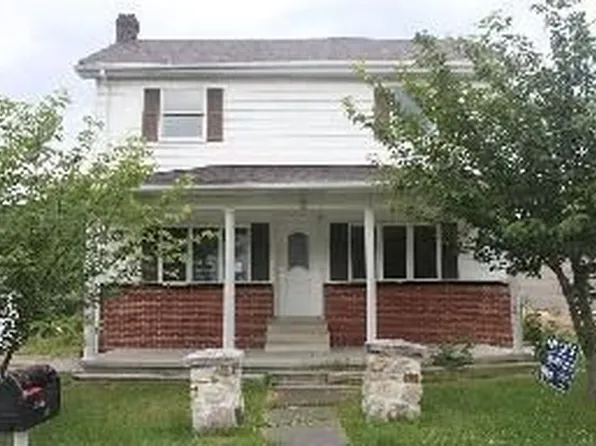 257 Back St, East Freedom, PA 16637