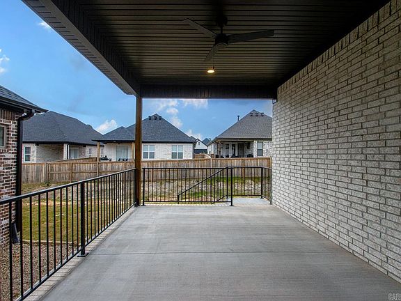 4th image of 194 Fletcher Ridge Dr