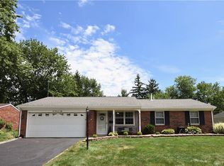 6050 Layne Hills Ct, Englewood, OH 45322