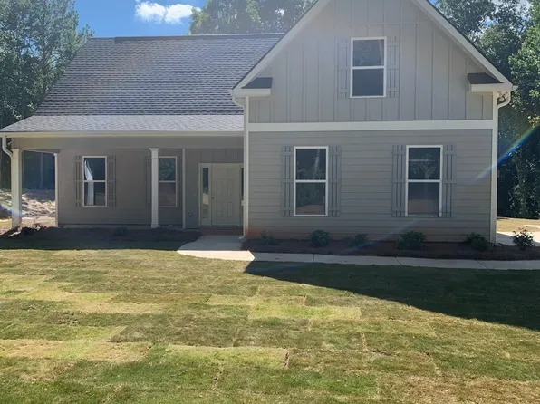 91 Oak Rd, Locust Grove, GA 30248