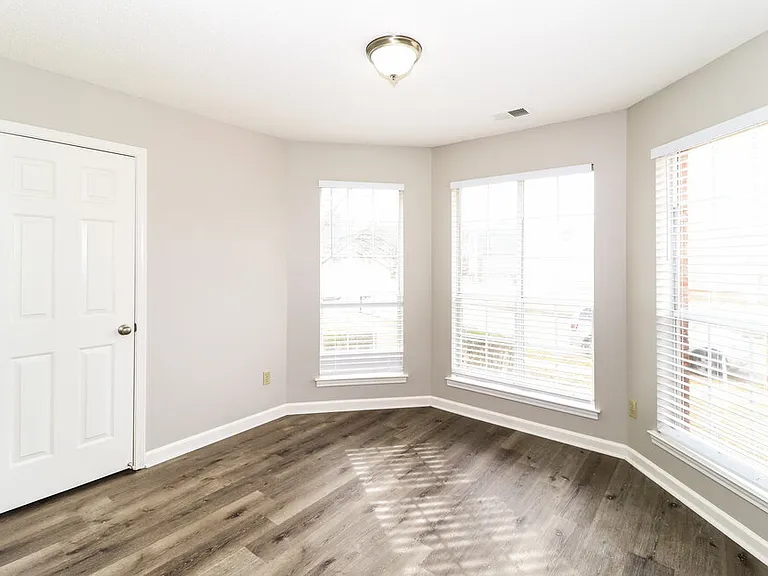 6962 Lagrange Cir N — Photo 11