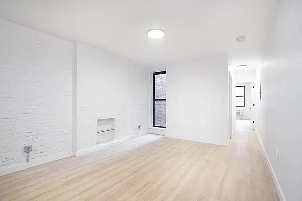 Rented by Nolita Group | media 15