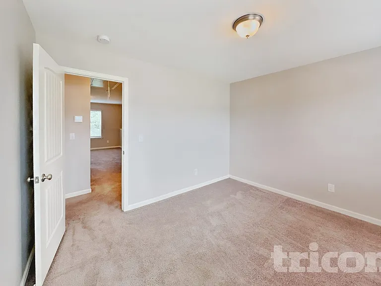 104 Yadkin St — Photo 10