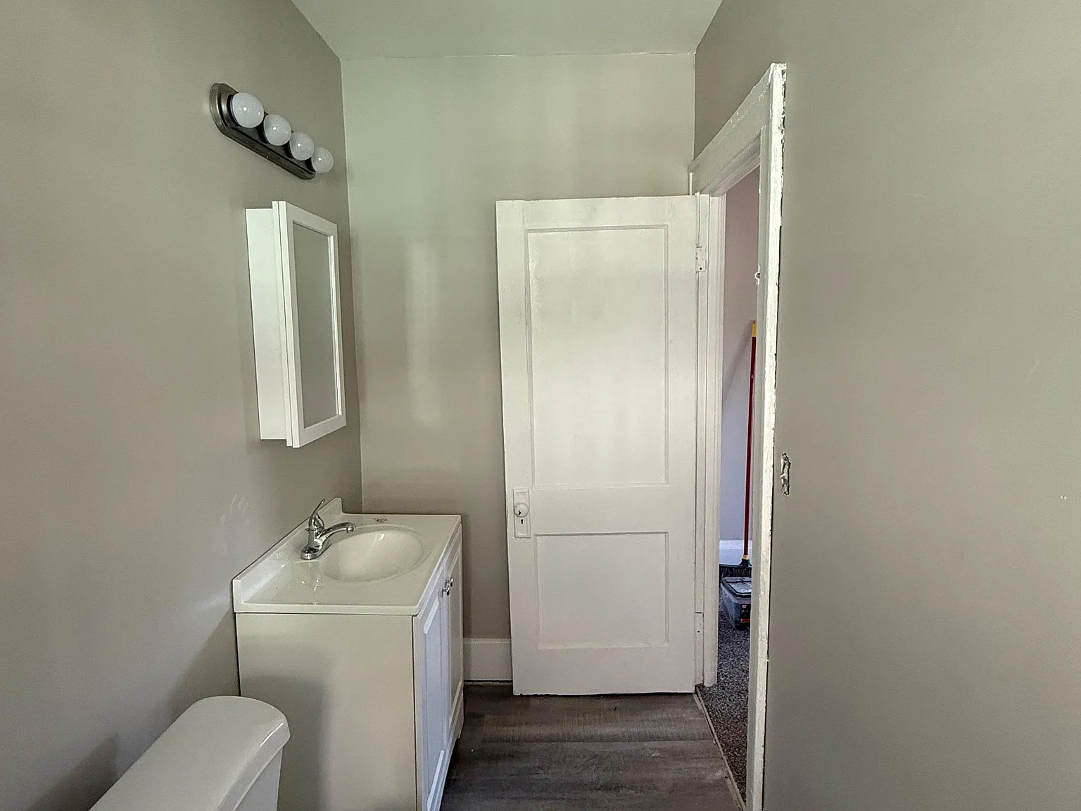5 bed, 1430 sqft, $1,750 — Photo 3