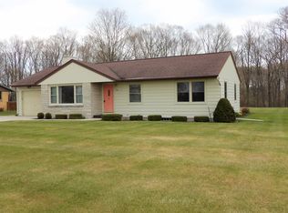 734 S State St, Mishicot, WI 54228